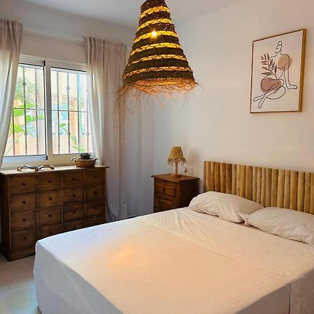 Beachfront Nudist Apartment In Vera Playa Playas de Vera Luaran gambar